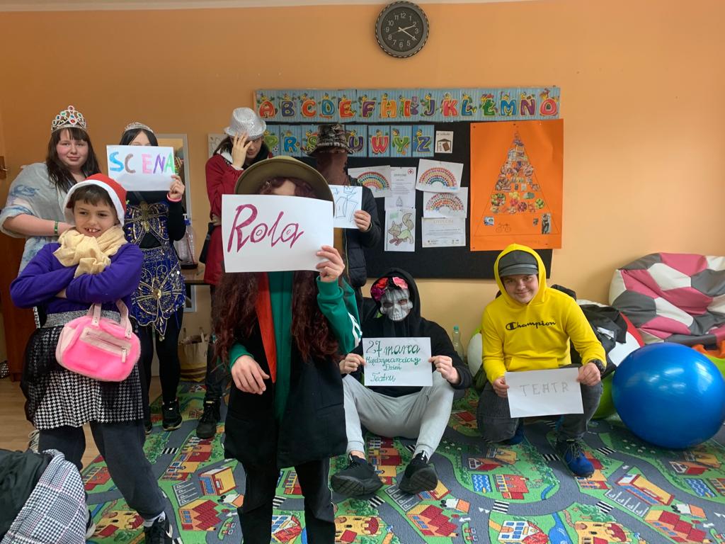 Światowy Dzień Teatru w SOSW Grodk&oacute;w